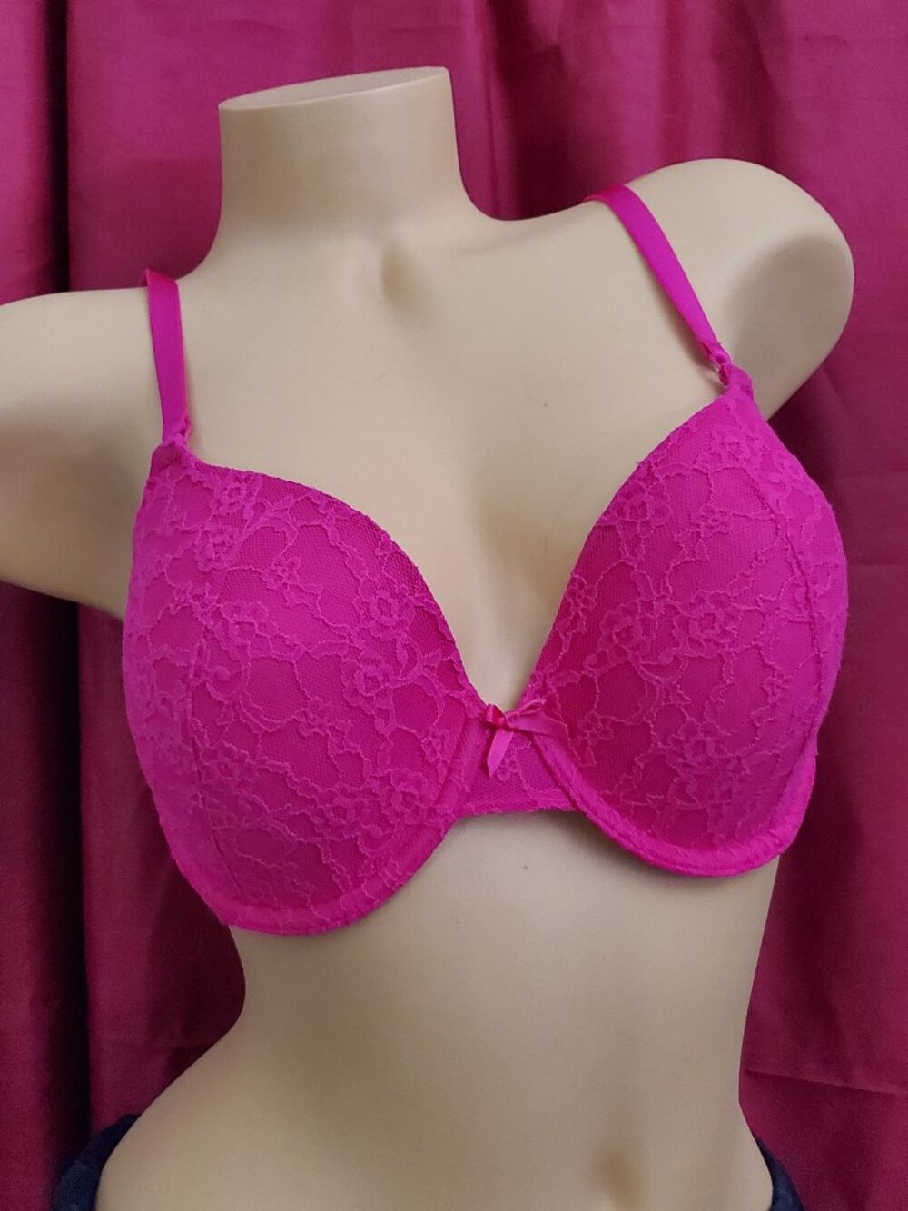 Victorias Secret Perfect Coverage Bra 34D Hot Pink Floral Lace Lined Underwire